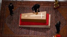 O sepultamento do Papa Francisco ocorrerá na Basílica de Santa Maria Maior - Imagem: Reprodução / X / @HugoGloss