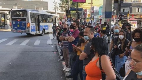 Paralisação de funcionários causa atrasos em 41 linhas de ônibus da Zona Norte - Imagem: reprodução TV Globo