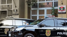 Homem foi preso em flagrante com armas, celulares e documentos falsos usados no roubo - Imagem: Divulgação | Polícia Civil de São Paulo