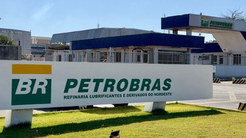 Estatal enfrenta a insatisfação de funcionários com mudanças repentinas e cortes de benefícios - Imagem: Reprodução | Petrobras