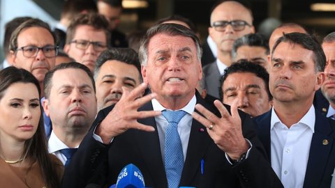 Segundo a PGR, Bolsonaro foi o principal articulador de um plano para impedir a posse de Luiz Inácio Lula da Silva, por meio de ataques às instituições democráticas e ao sistema eleitoral - Imagem: Reprodução / Agência Brasil / Lula Marques