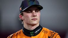 Oscar Piastri marca 1min 14s 916 e garante a pole no treino livre, superando Lando Norris por apenas 32 milésimos - Foto: Reprodução/ DPPI