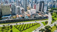 São Paulo se destaca com 54% de cobertura vegetal e ações para preservar áreas verdes, contribuindo para a sustentabilidade urbana. - Imagem: Divulgação / Édison Lopes Jr. / Secom-SP
