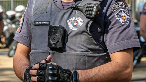 Com a nova tecnologia, a PM de SP espera aumentar a responsabilidade nas operações, priorizando áreas de maior risco e letalidade - Foto: Reprodução