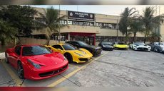 Ferraris, Lamborghini e outros modelos foram apreendidos em ação - Imagem: Divulgação