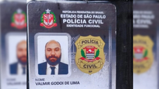 Materiais apreendidos com falsos policiais no Centro de São Paulo incluem dinheiro, arma, distintivo da Polícia Civil e celulares - Imagem: Reprodução