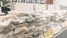 Apreensão de drogas e armas pesadas ocorreu em chácara ligada ao tráfico boliviano - Imagem: Reprodução / Isanelle Nascimento / SVM