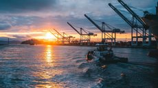 Preço do petróleo. Como vencer este poderoso inimigo? - Imagem: Reprodução / Freepik