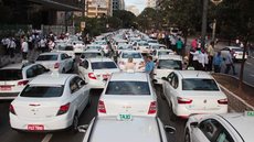 Prefeitura de SP torna obrigatório que taxistas se cadastrem no SPTaxi - Imagem: reprodução Jovem Pan