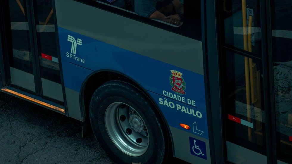 Prefeitura de São Paulo oferece ônibus gratuito no dia do Enem - Imagem: Reprodução/Pexels
