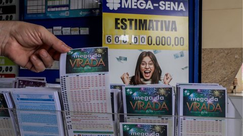 Mega da Virada sorteia valor recorde de R$ 600 milhões - Imagem: Reprodução / Agência Brasil / Joédson Alves