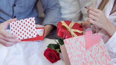 Dia dos Namorados: confira 6 ideias de presentes criativos para o seu amor - Imagem: reprodução Freepik