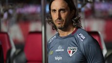 Luis Zubeldía, técnico do SPFC - Imagem: Reprodução / AGIF / Marco Miatelo