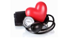 Mais de 25% dos adultos brasileiros são hipertensos, mas o acesso a tratamentos e a prevenção ainda são insuficientes. - Imagem: Reprodução | Freepik