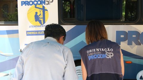 Postos de atendimento operam de forma ampliada em várias regiões da capital paulista - Imagem: Reprodução / Rovena Rosa / Agência Brasil