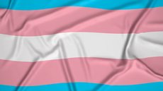 As alunas - duas mulheres trans- relataram que sofreram comentários transfóbicos e violência de gênero - Imagem: Reprodução/Freepik