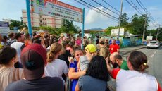 Professora relata desespero ao tentar salvar bebês durante ataque que matou 4 em Blumenau - Imagem: reprodução TV Globo