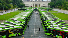Expansão da frota elétrica busca reduzir poluição e modernizar o transporte coletivo - Imagem: Renato Pinheiro/PrefSP