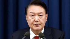 Proposta de impeachment contra presidente sul-coreano é apresentada após lei marcial - Imagem: Reprodução / X / @DailyMail