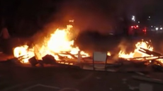 Protesto bloqueia avenida no Jaguaré após explosão que deixou moradores desalojados - Imagem: Reprodução