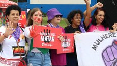 Mulheres protestam contra o feminicídio em São Paulo. - Imagem: Reprodução/Agência Brasil.