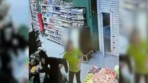 Quadrilha invade mercado fechado e faz oito reféns na Zona Sul - Imagem: Reprodução / TV Globo