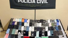 Um dos envolvidos foi detido e motorista fugiu após avançar contra policial. - Imagem: Divulgação/SSP.