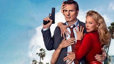 Liam Neeson e Pamela Anderson em poster oficial de 'Corra que a polícia vem aí!' - Imagem: Divulgação / Paramount