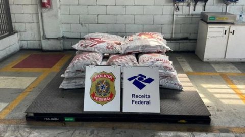 Receita Federal intercepta mais de 400 kg de cocaína no Porto de Santos - Imagem: Divulgação / Receita Federal