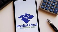 As restituições do Imposto de Renda começarão a ser pagas em 31 de maio, segundo a Receita Federal - Imagem: reprodução/Facebook