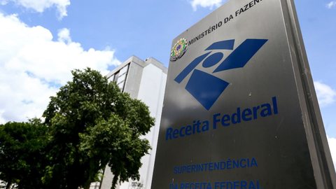 Recorde histórico: Arrecadação federal de impostos em outubro atinge R$ 247,9 bilhões - Imagem: Reprodução / Agência Brasil / Marcelo Camargo