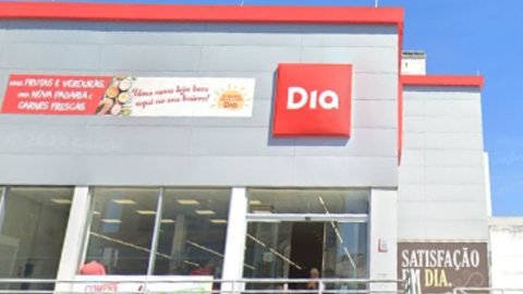 A rede de supermercados irá concentrar suas atividades apenas na região de São Paulo - Imagem: Reprodução/Google Maps - Mercado Dia - Av. Guarulhos
