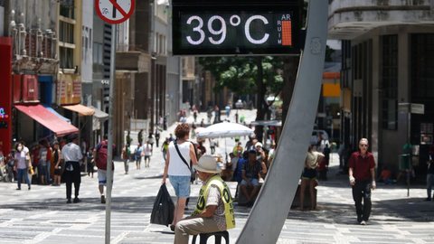 Cidade enfrenta altas temperaturas - Imagem: Reprodução / Paulo Pinto / Agência Brasil