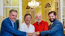 Presidente Luiz Inácio Lula da Silva acompanhado dos líderes latino-americanos Yamandú Orsi, Gabriel Boric e Gustavo Petro - Imagem: Reprodução / PR / Ricardo Stuckert