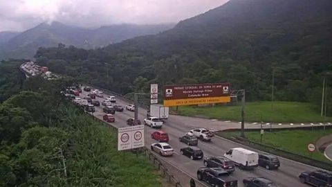 Sistema Anchieta-Imigrantes registra tráfego carregado nesta segunda. - Imagem: Divulgação/Ecovias Imigrantes.