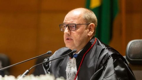 Governador interino do Rio, Ricardo Couto acumulou quase R$ 200 mil em diárias com viagens oficiais em 2025. - Imagem: Brunno Dantas / TJRJ