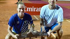 O tenista argentino Sebastian Baez venceu Alexandre Muller na final - Imagem: Reprodução / X / @RioOpenOficial