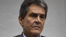 Ex-deputado cumpre prisão domiciliar com tornozeleira eletrônica - Imagem: Reprodução