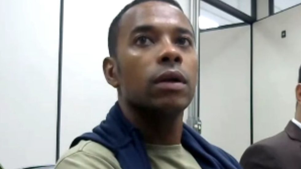 Vídeo mostra Robinho após prisão em audiência de custódia; assista - Imagem: reprodução Instagram