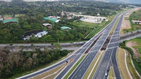 O primeiro trecho do Rodoanel Norte foi entregue em dezembro e a conclusão da segunda etapa está prevista para este ano - Imagem: Reprodução/Agência SSP