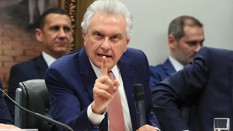 O governador Ronaldo Caiado durante pronunciamento onde defendeu a coesão da centro-direita brasileira e a manutenção do foco eleitoral para o pleito - Imagem: Reprodução