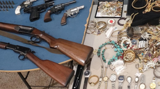 Polícia recuperou joias roubadas e prendeu a quadrilha em flagrante - Imagem: Reprodução | PMSP