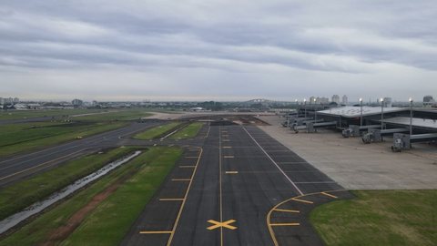 O Aeroporto Salgado Filho foi fechado em 3 de maio após a tragédia climática no RS - Imagem: Divulgação / Fraport