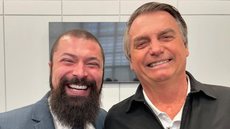 O deputado Paulo Bilynskyj ao lado do ex-presidente Jiar Bolsonaro - Imagem: Reprodução / Instagram / @paulobilynskyj