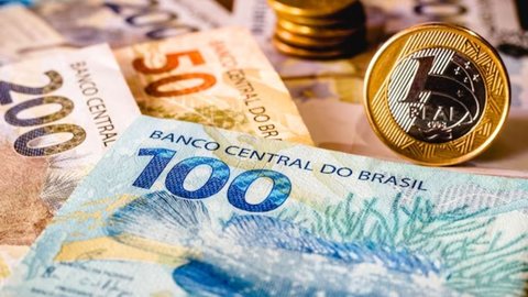 Salário mínimo paulista supera piso nacional pelo segundo ano consecutivo - Imagem: Reprodução / Freepik