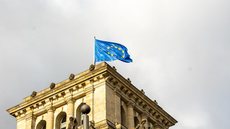 A União Europeia aprova 17º pacote de sanções contra a Rússia, visando desestimular operações militares na Ucrânia - Imagem: Reprodução / Pixabay