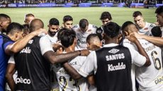 A Série B começa oficialmente nesta sexta-feira (19) e o Santos entra em campo no sábado (20) - Imagem: Reprodução/Instagram @santosfc