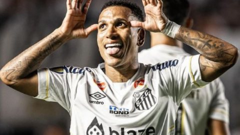 Santos venceu por 1 a 0 com gol marcado por Otero. Jogo de volta será no Allianz Parque no próximo domingo (7) - Imagem: Reprodução/Instagram @santosfc
