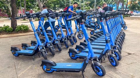 São Paulo retoma aluguel de patinetes elétricos com novas regras - Imagem: Divulgação / Prefeitura de São Paulo
