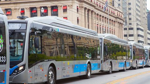 São Paulo terá 1.900 ônibus a mais no domingo de eleições municipais - Imagem: Divulgação / BYD